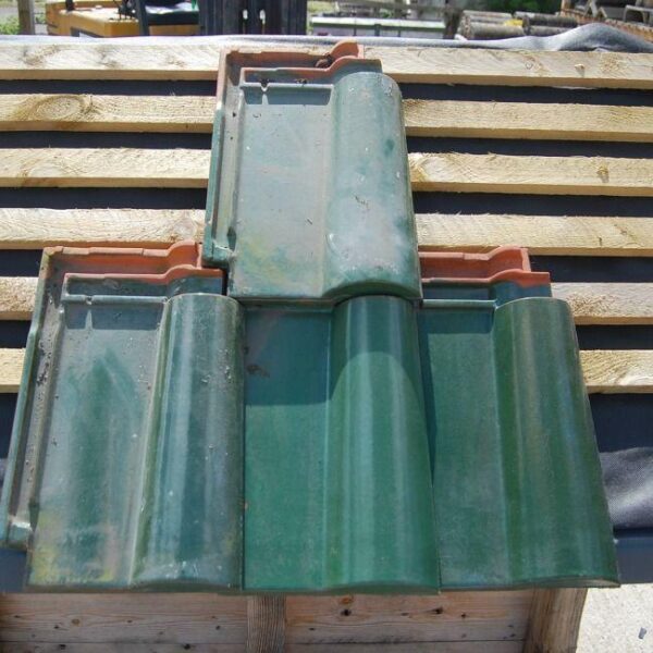 glazed roof tiles