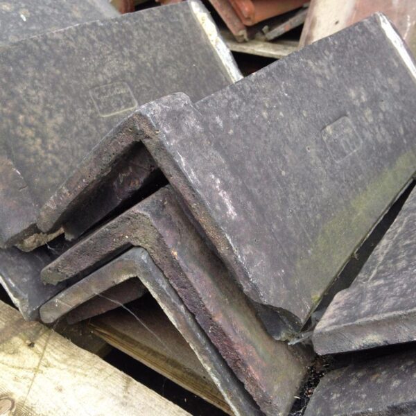 Staffordshire Blue Angle Capped Ridge