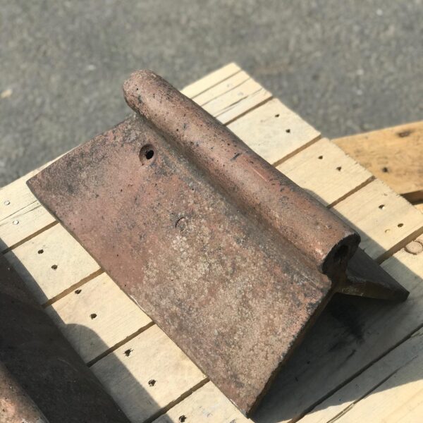 Alternative view of Roll top block end ridge tiles (Pair)