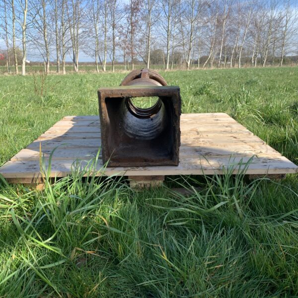 Round Glazed Louvered Hooded Chimney the reclaimed company