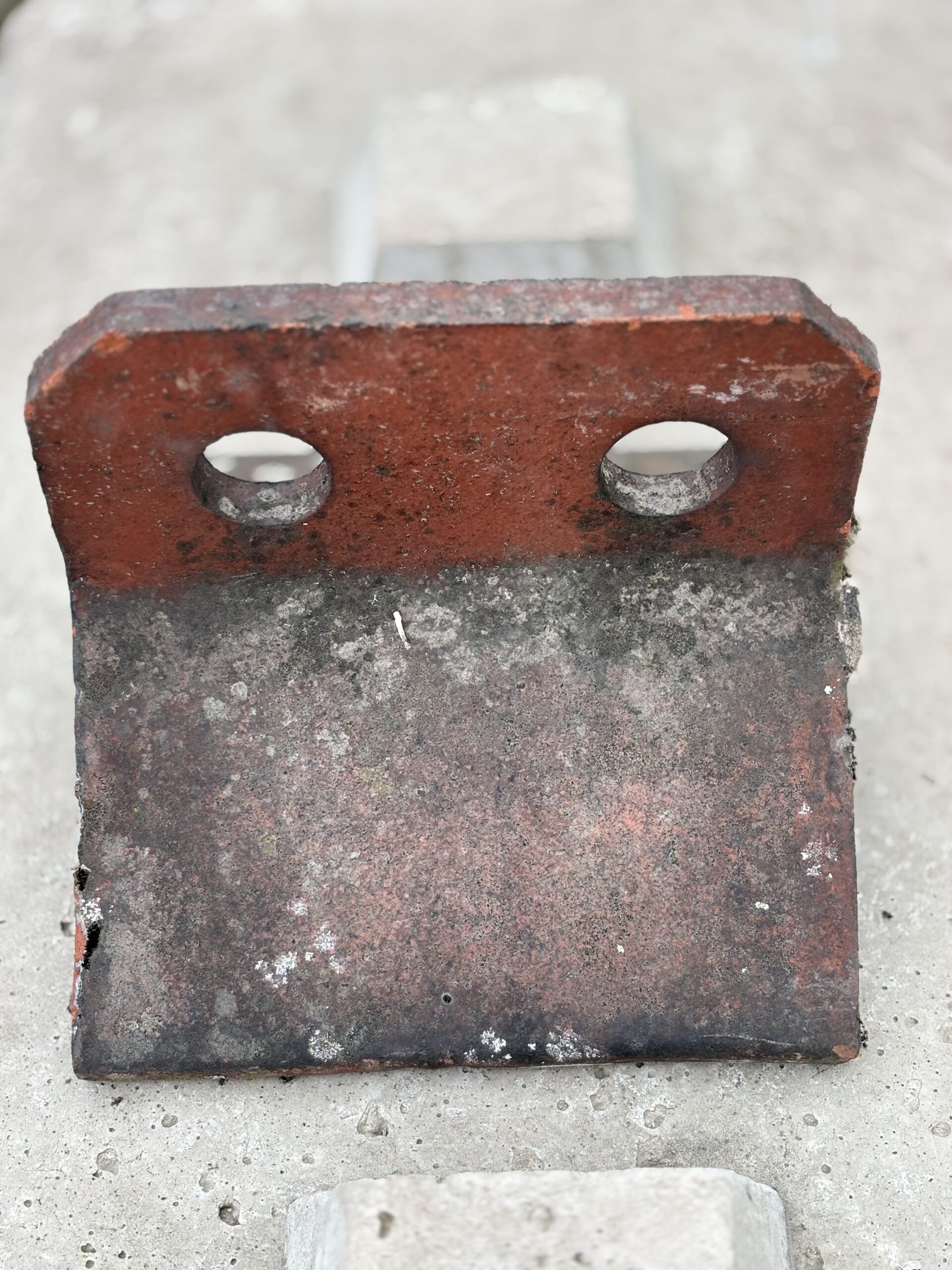 66 x Decorative Ridge Tiles - Image 4