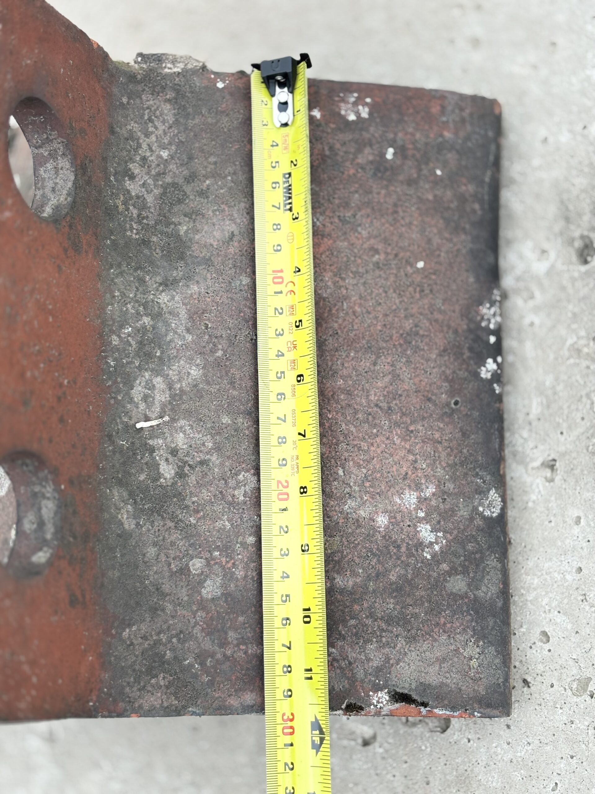 66 x Decorative Ridge Tiles - Image 6