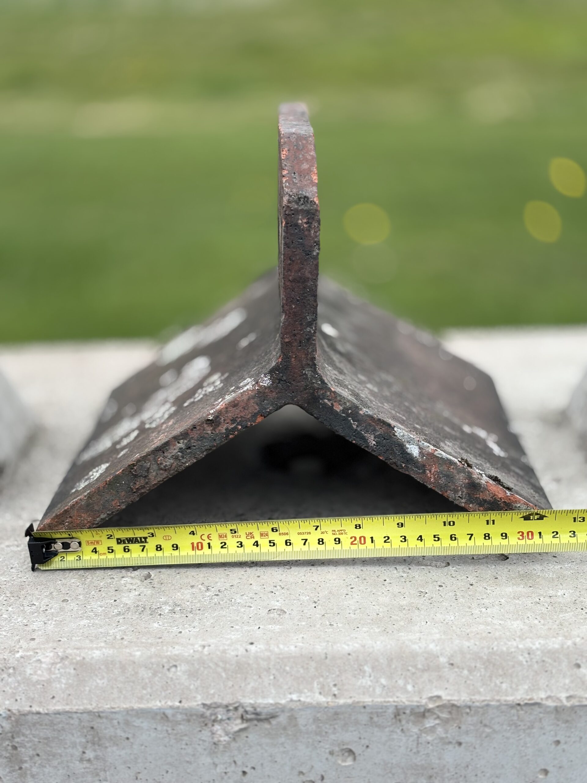 66 x Decorative Ridge Tiles - Image 7