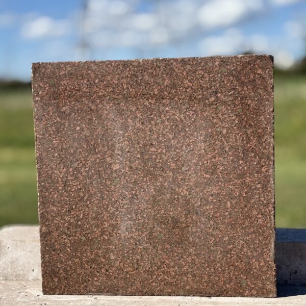 Alternative view of Pink Granite Flooring Slabs