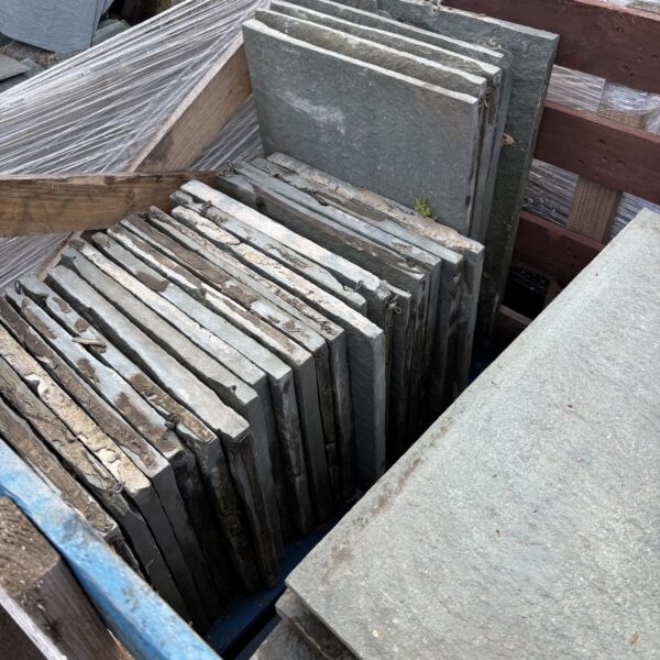 Alternative view of Westmorland Slate Paving
