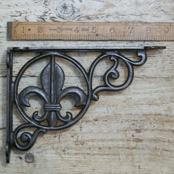 Shelf Bracket LILY Fleur de Lys Antique Iron 165mm x 220mm