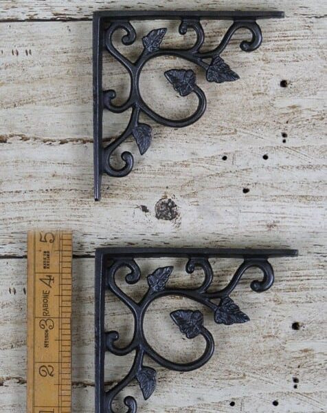 Alternative view of Shelf Bracket LEAF Design Cast Antique Iron 115mm x 115mm