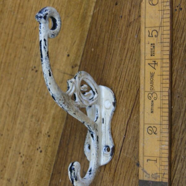 Hat & Coat Hook Swan Neck 'P' Antique Cream Patina 4 hole 130mm