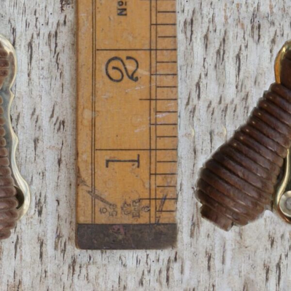 Escutcheon Beehive Teak / Brass 57mm
