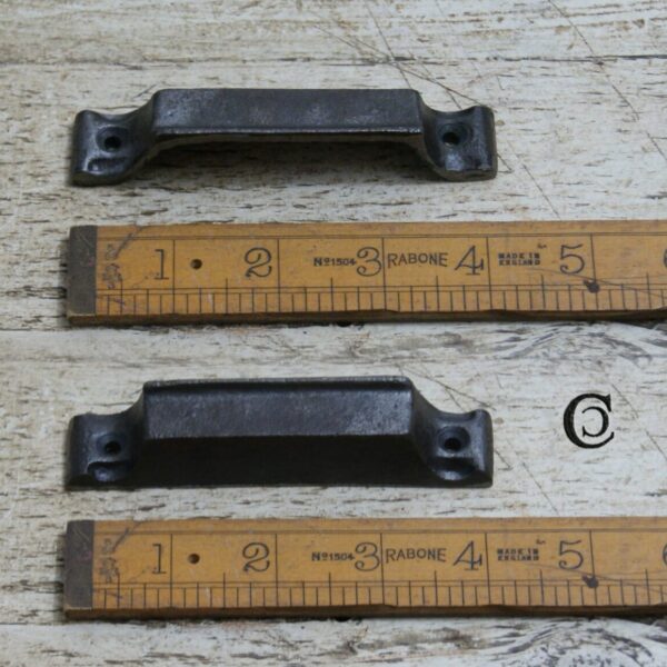 Rim Lock Keep Curved Plain Narrow Cast Iron 105mm