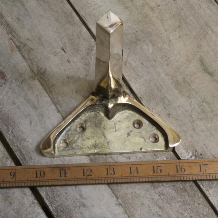 Furniture Leg AMALFI Cast Polished Brass Plate 180mm (ALU) - Image 4