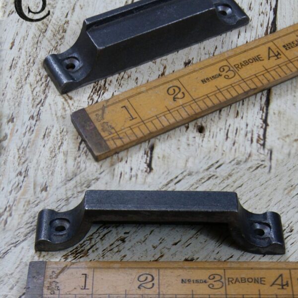 Rim Lock Keep Curved Plain Narrow Cast USE 01.351.AI.100
