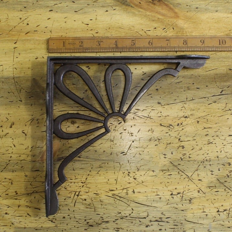 Shelf Bracket DAISY Design Cast Antique Iron 225mm x 225mm