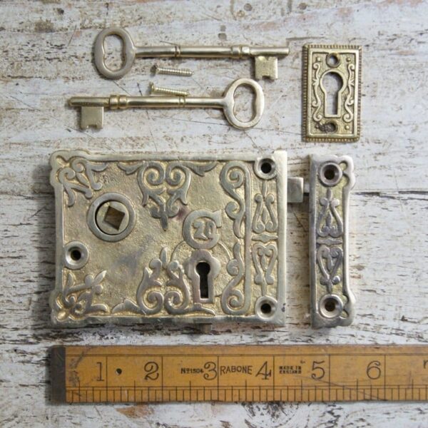 Rim Lock Brass ORNATE Antique Dec c/w Esc Small 75mm x 100mm (16526)
