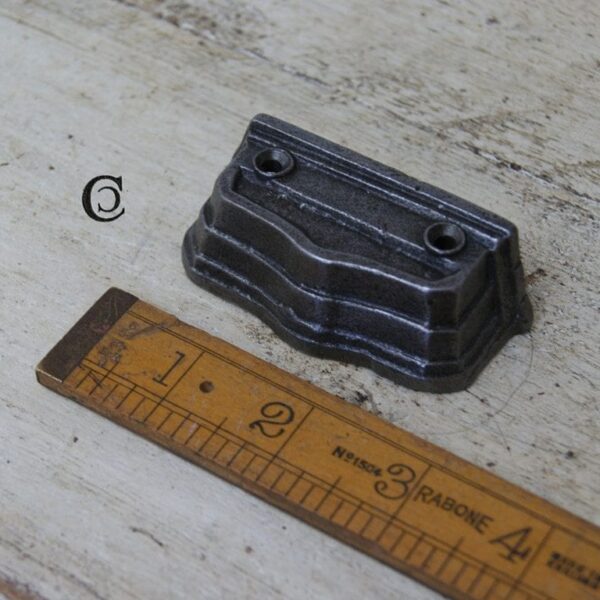 Rim Latch Keep for Slide Bolt Cast Iron Small (16516)