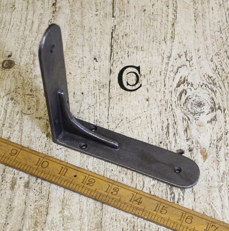 Shelf Bracket SHEFFIELD Cast Antique Iron 150mm x 150mm - Image 2