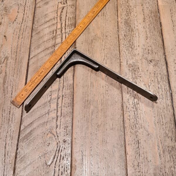 Alternative view of Shelf Bracket SHEFFIELD Cast Antique Iron 200mm x 250mm