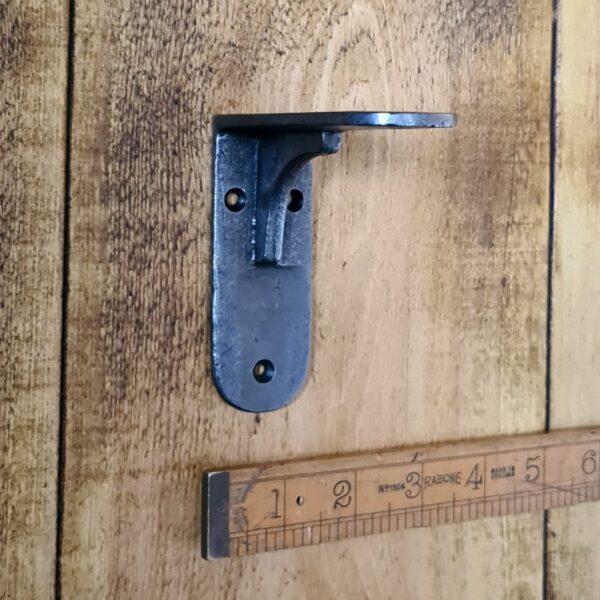 Alternative view of Shelf Bracket SHEFFIELD Cast Antique Iron 90mm x 90mm
