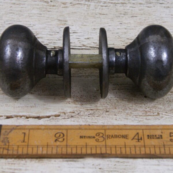 Cottage Bun Door Knob Cast Iron Antique Iron 50mm Diameter