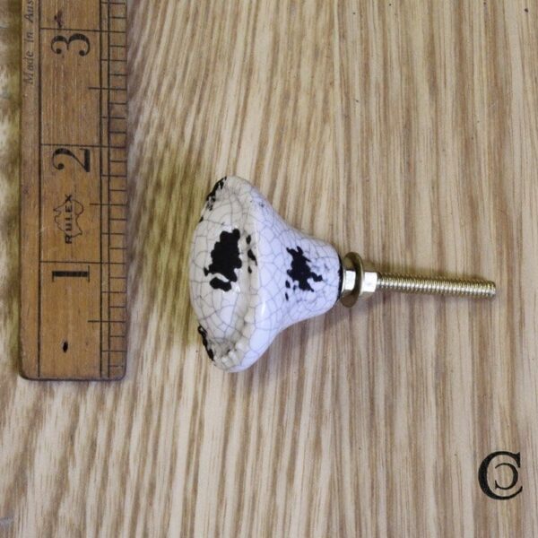 Knob Oval White Crackle Glaze details - 40mm Diameter