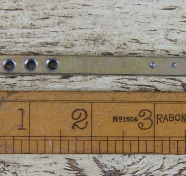 Door Handle Spindle with 6 Holes 100mm