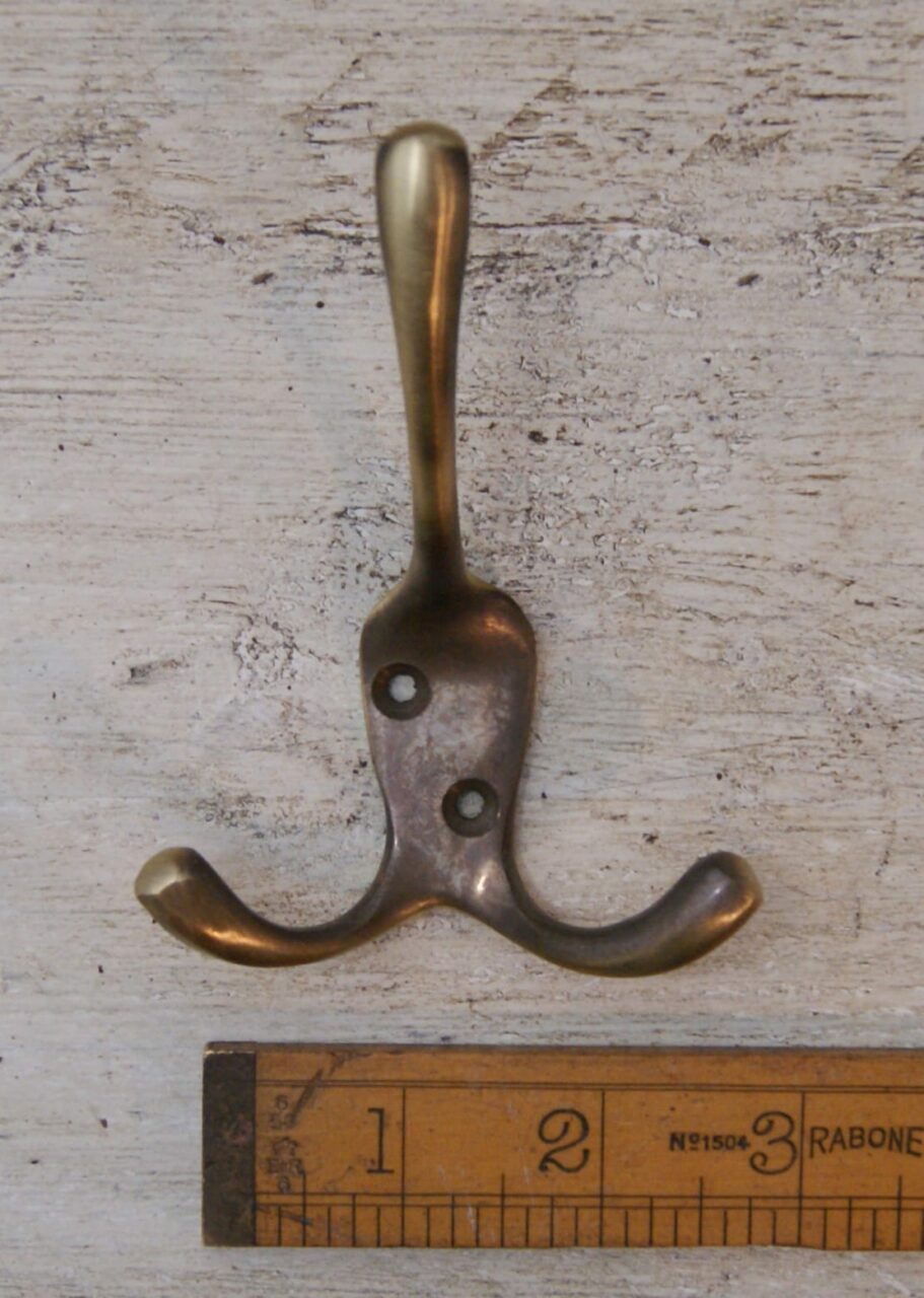 Coat Hook Victorian Triple Antique Antique Brass 115mm