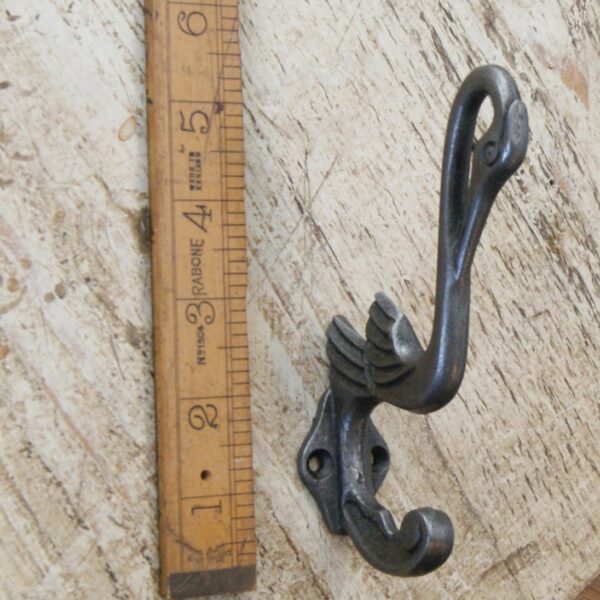 Hat & Coat Hook HERON Antique Cast Iron 133mm (Southwest)