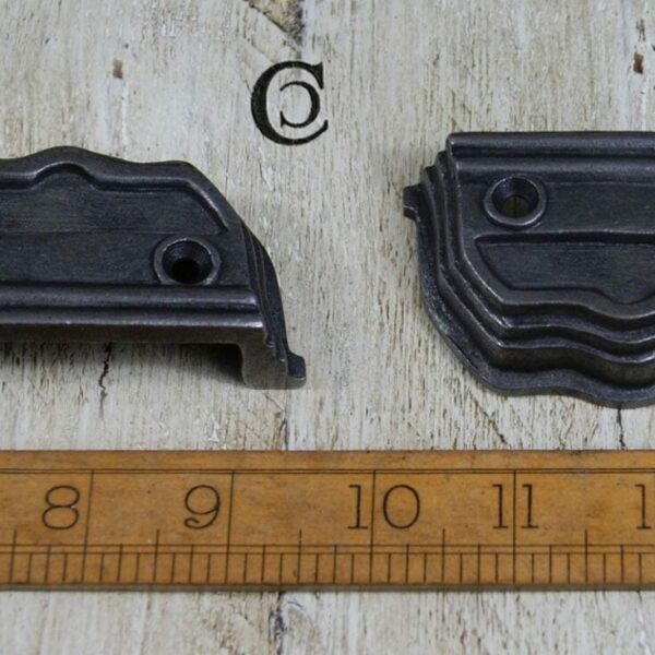 Rim Latch Keep Fancy Shaped Cast Iron Medium (16520)