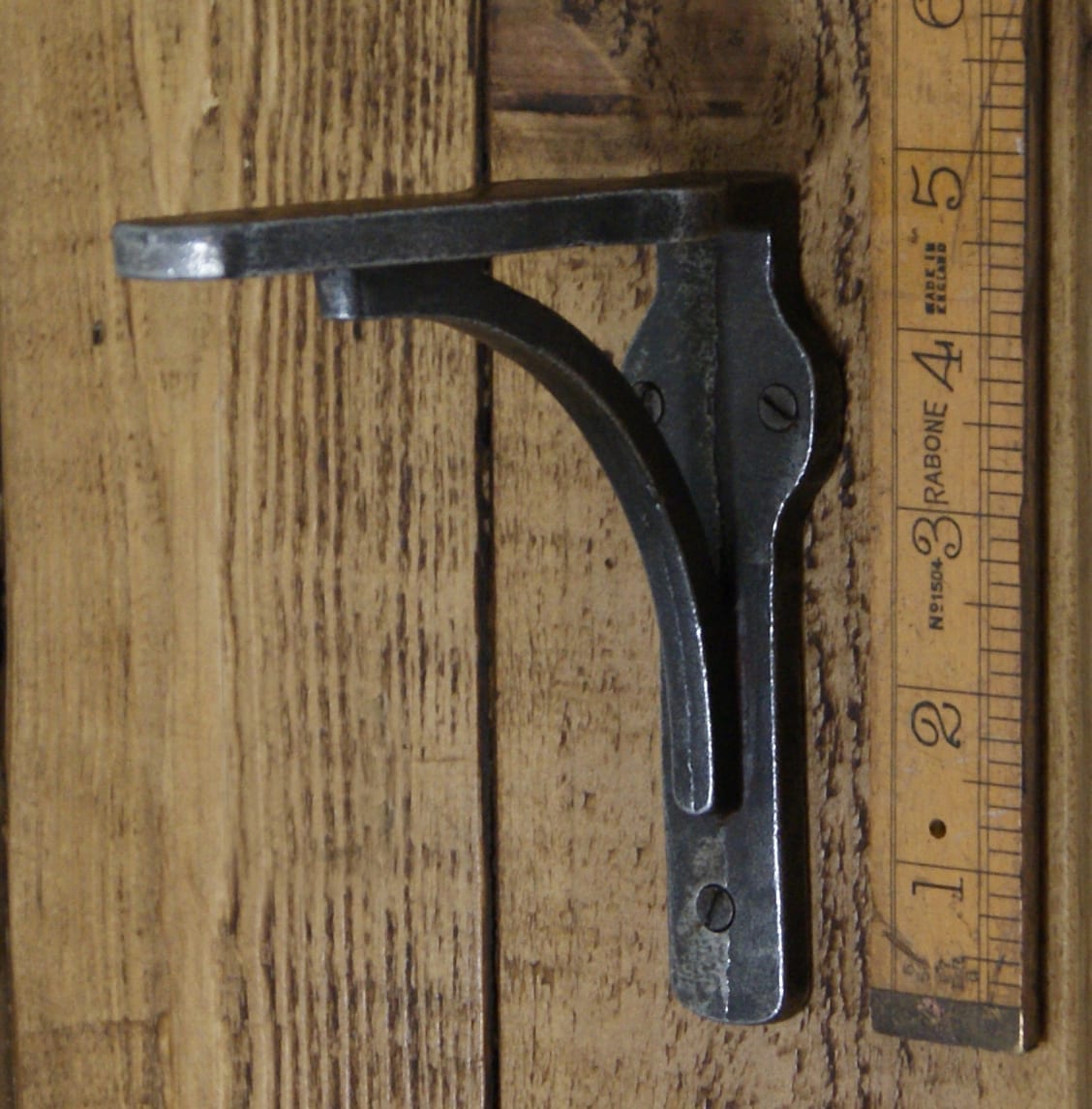 Shelf Bracket GALLOWS Radiator Lugs Cast Antique Iron 125mm x 125mm
