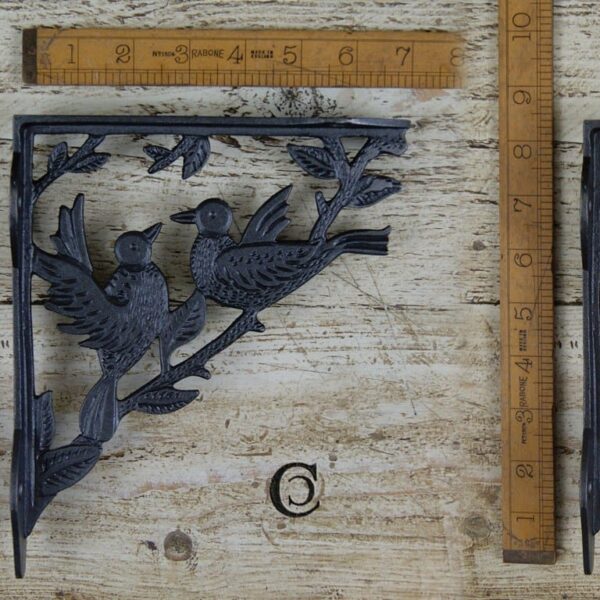 Shelf Wall Bracket 2 Birds Cast Antique Iron 216mm x 178mm