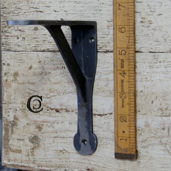 Alternative view of Shelf Bracket GALLOWS Penny End Cast Antique Iron 150mm x 150mm