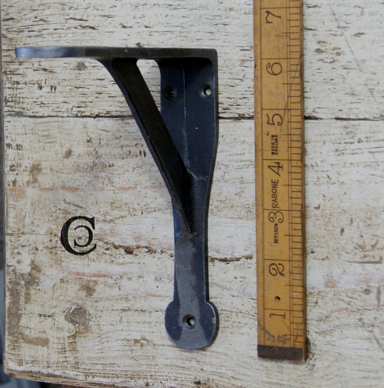 Shelf Bracket GALLOWS Penny End Cast Antique Iron 150mm x 150mm - Image 2