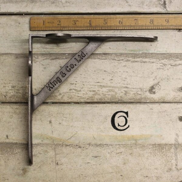 Shelf Bracket GALLOWS Plain Lugs KING & CO Antique Iron 200mm x 200mm