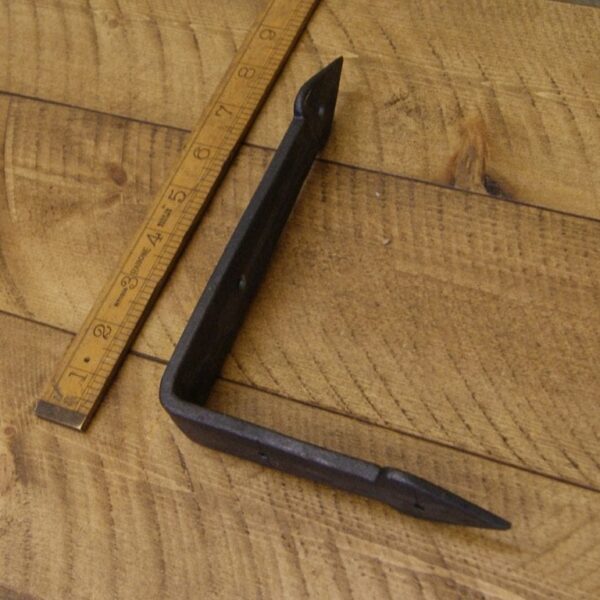 Shelf Bracket Spearhead End Cast Antique Iron 155mm x 200mm
