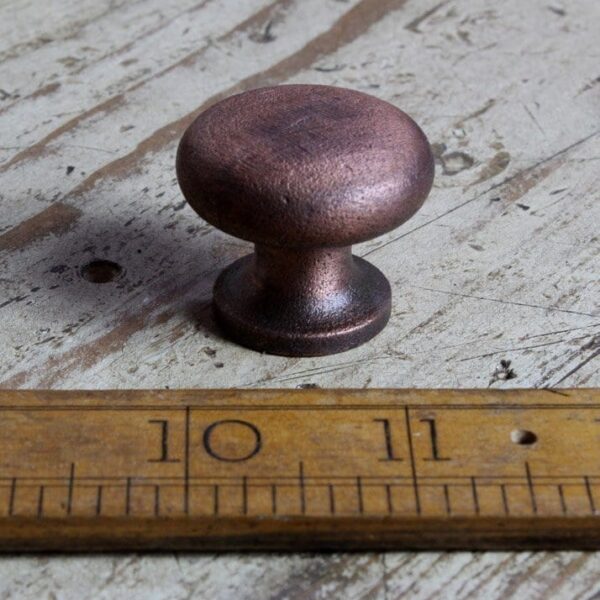 Knob Plain Shaker with Seam Cast Antique Copper 32mm Dia M4