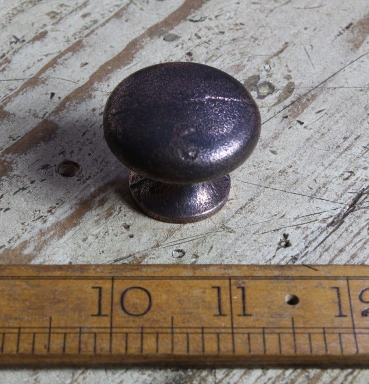 Knob Plain Shaker with Seam Cast Antique Copper 35mm Dia M4