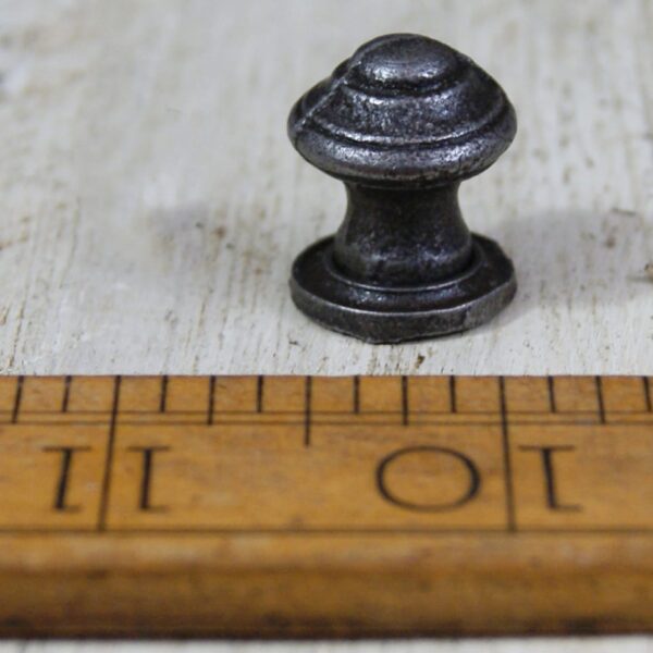 Knob & Base Plate Victorian Cast Antique Iron 16mm Diameter
