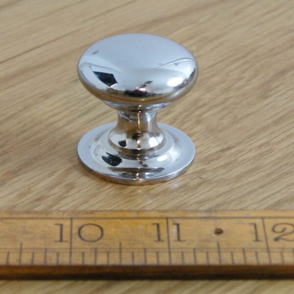 Knob Traditional BLENHEIM Integral Base Plate Chrome on Brass 32mm Dia