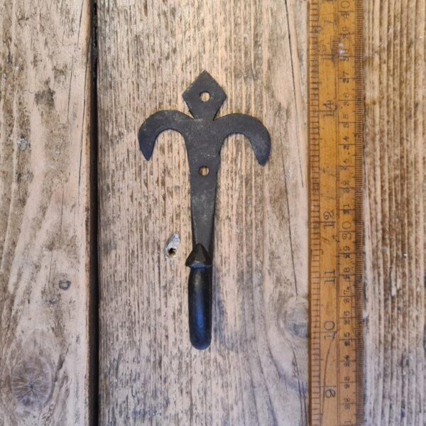 Alternative view of Coat Hook Hand Forged Fleur de Lys Black 120mm - alt 05.337F.HFB.125