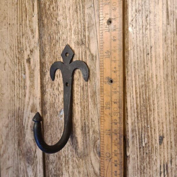Coat Hook Hand Forged Fleur de Lys Black 120mm - alt 05.337F.HFB.125