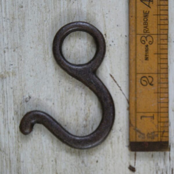 Wardrobe Rail Hook Cast Antique Iron for 15mm Diameter Tube 50mm
