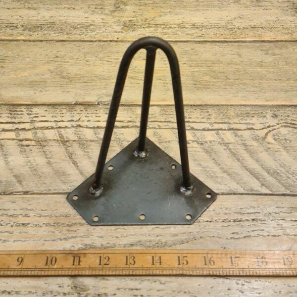 Alternative view of Hairpin Leg 3 Prong Antique Iron 8mm Diameter Rod 200mm