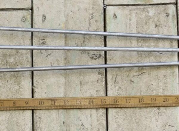 Hairpin Leg 3 Prong Galvanised 710mm