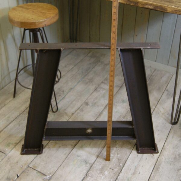 Alternative view of Table Top Reinforcement with angled slots Steel 810mm