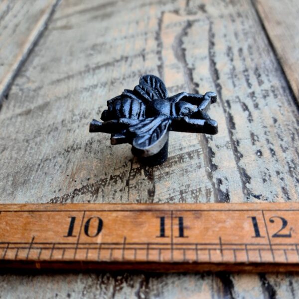 Alternative view of Knob Cupboard BEE Design Cast Antique Iron 28mm