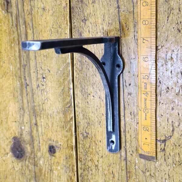 Shelf Bracket GALLOWS Radiator Lugs Cast Antique Iron 175mm x 175mm