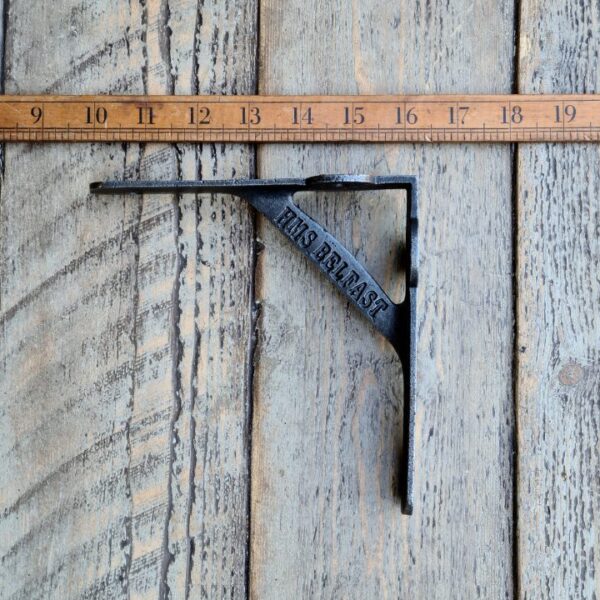Shelf Bracket GALLOWS Plain HMS BELFAST Antique Iron 152mm x 152mm