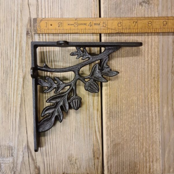 Alternative view of Shelf Bracket ACORN Antique Iron - 175mm x 175mm