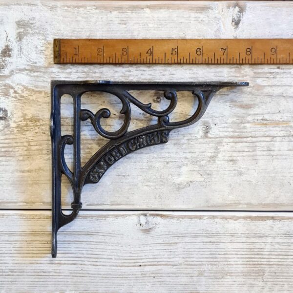 Shelf Bracket OXFORD CIRCUS Heritage Cast Antique Iron 175mm x 194mm