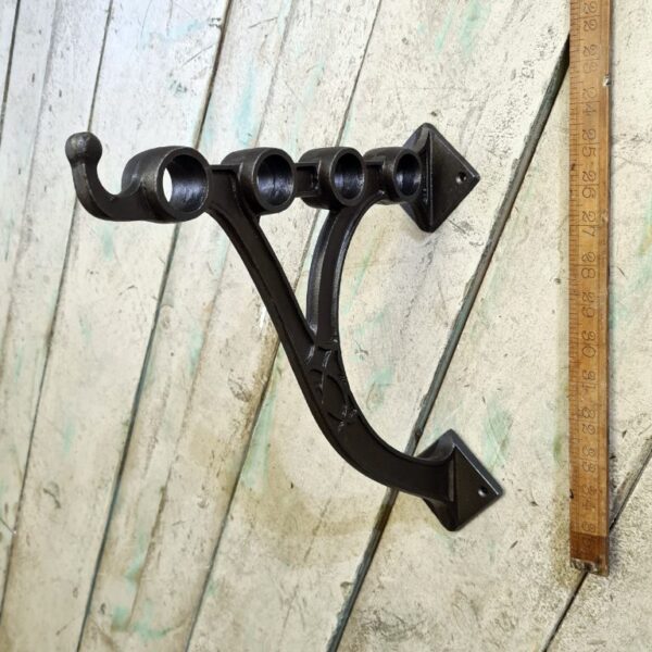 Luggage Carriage Brackets RATHBONE Y Shape Cast Iron 305mm x 290mm 26mm Hole